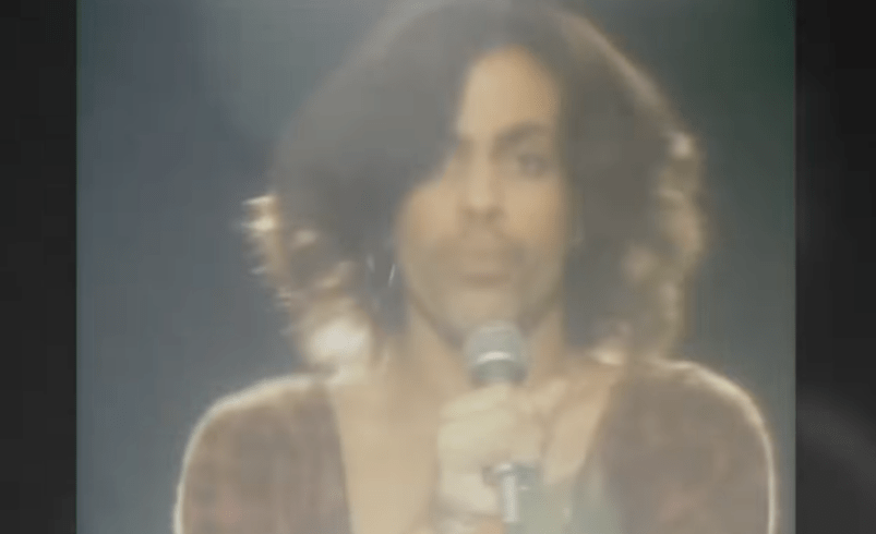 A 10 años, Prince vuelve con inédita: “With This Tear”