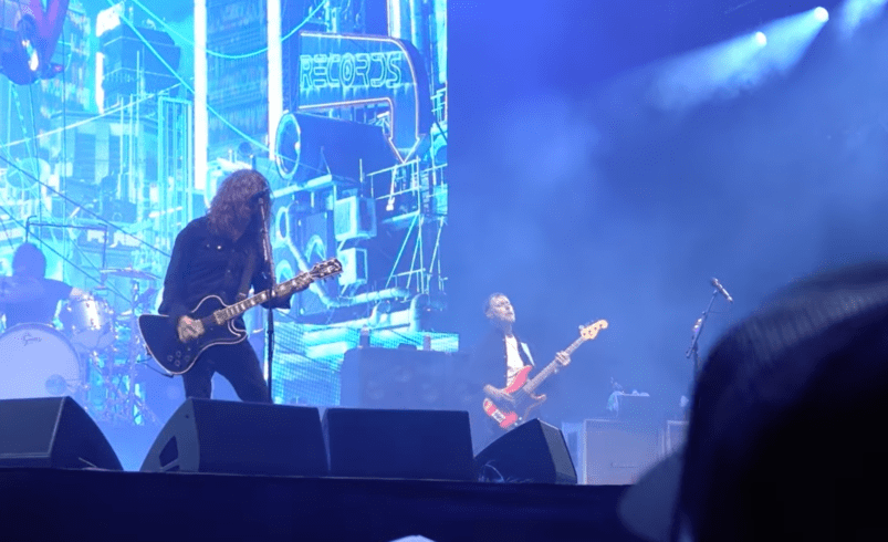 Foo Fighters revive el legado de Nirvana con un inesperado homenaje a The Vaselines