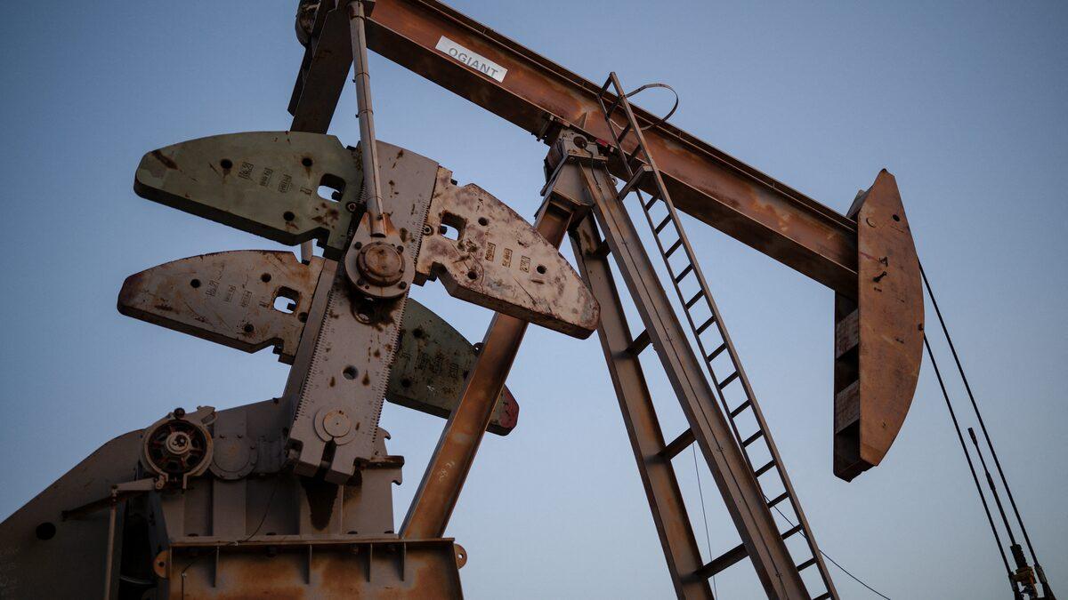 Brent supera los 110 dólares: tensiones con Irán presionan al mercado petrolero