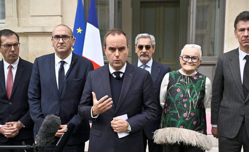 Francia refuerza seguridad ante nuevas protestas mientras crece la presión por su deuda