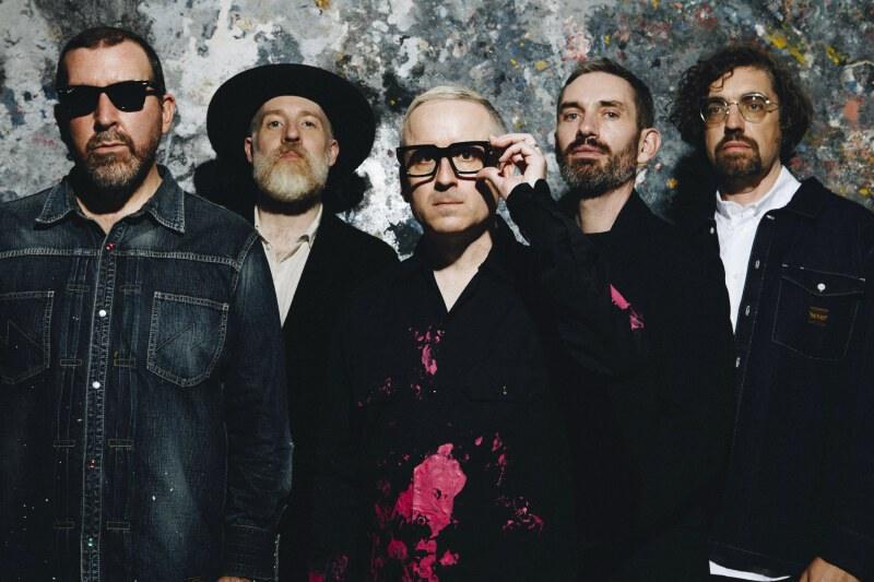 Hot Chip anuncia A Long Way From Kansas y presenta Random Violence